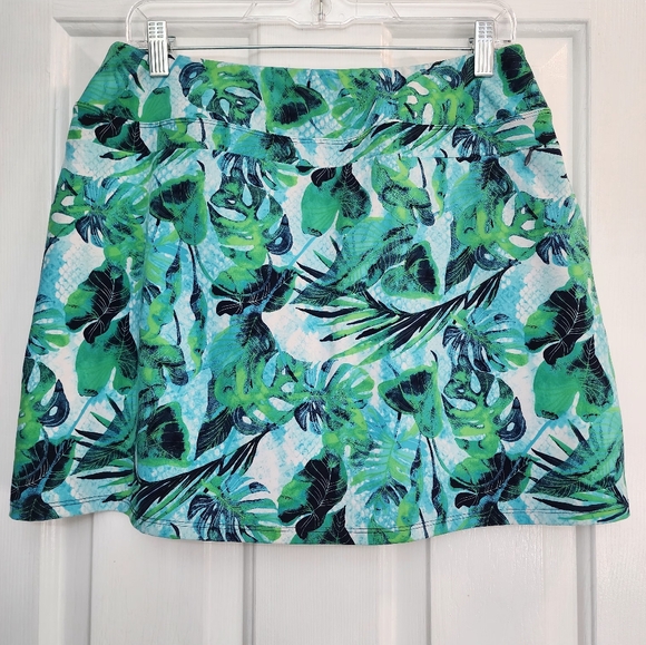 Tommy Bahama Blue Floral Print Golf Skort Size Large - Picture 2 of 10